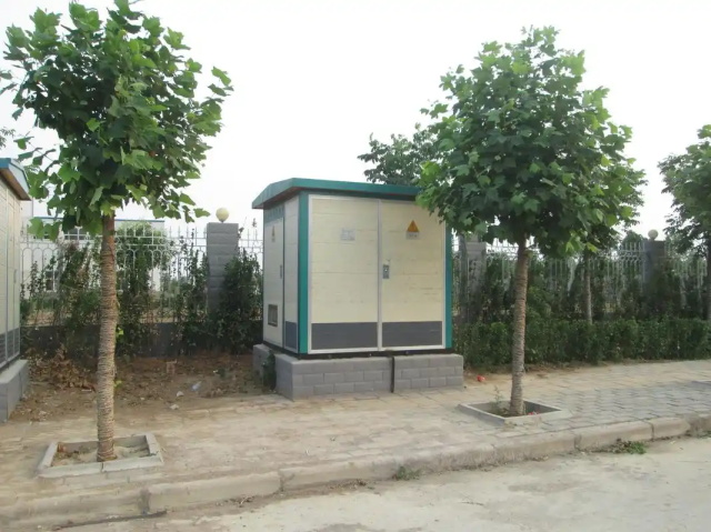 加查1000KVA欧式箱式变压器